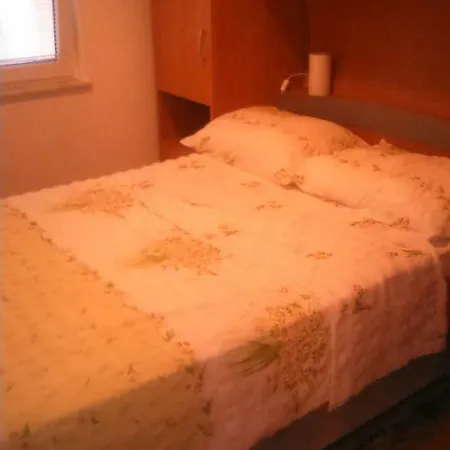 Apartament Toni *